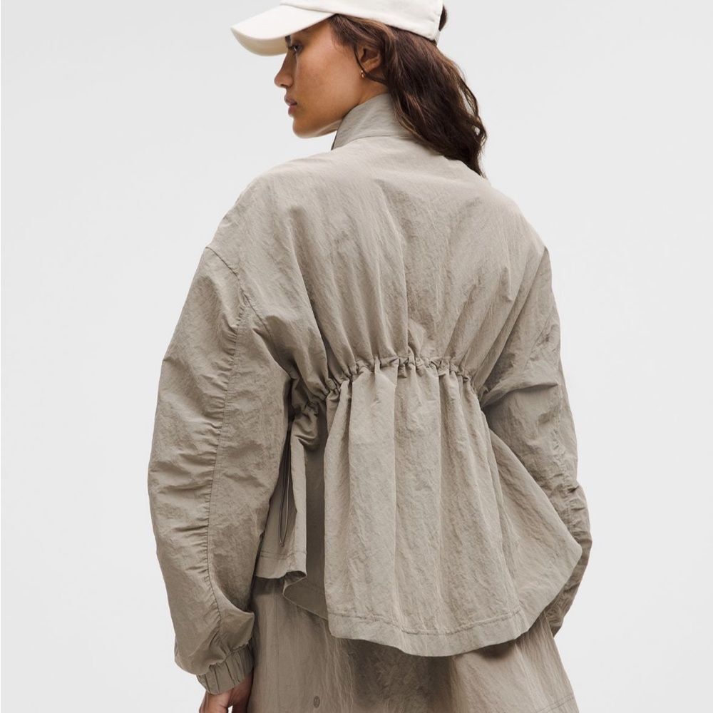 NEW Lululemon lightweight nylon taupe tan Jacket